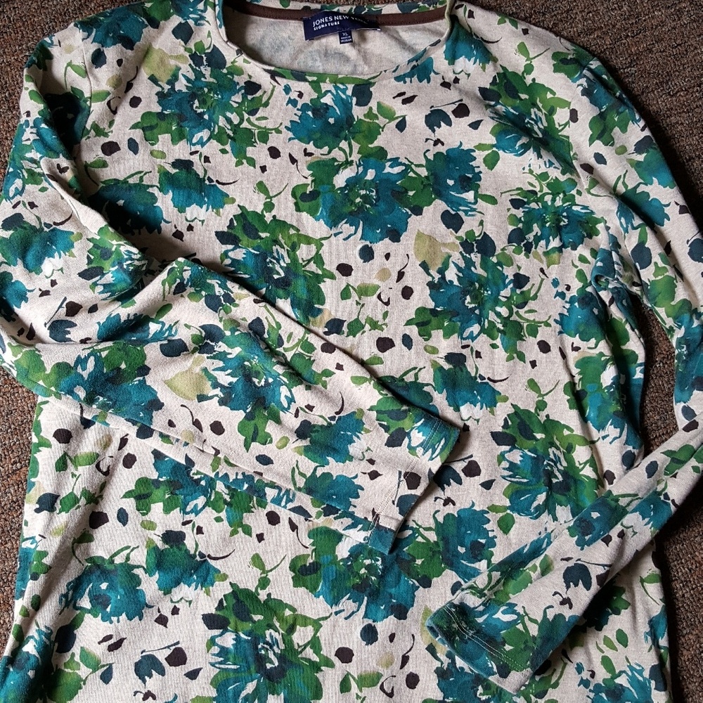 Jones NY top